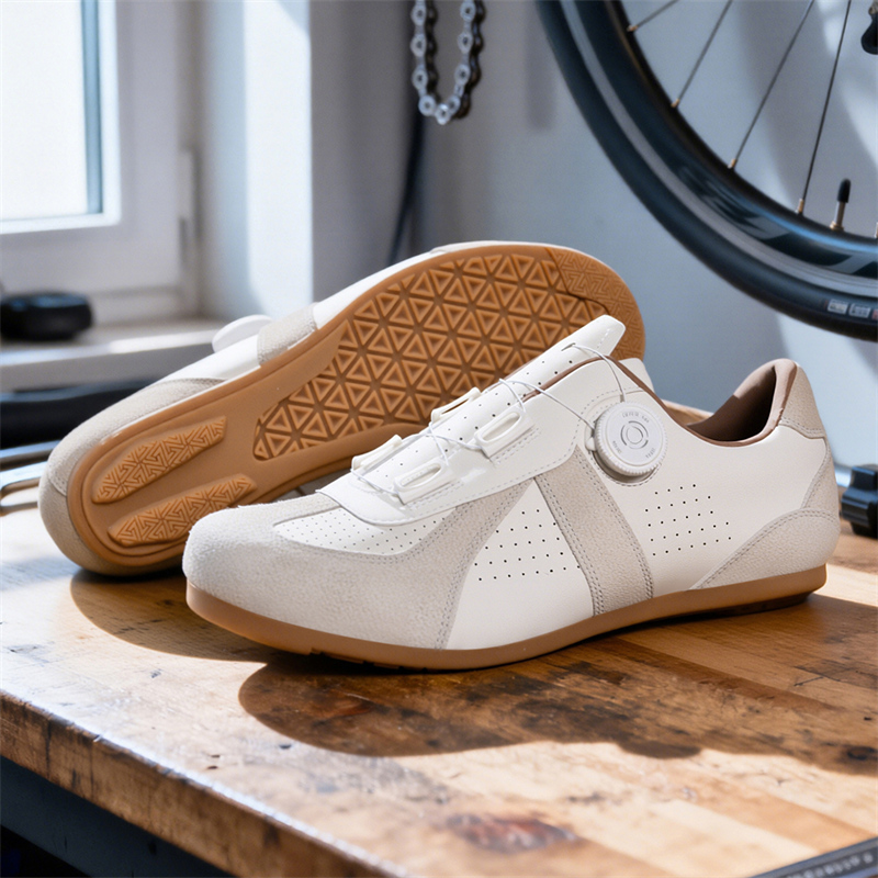 Women's non-lock mountain bike - Road Bike Cleats recensie en prijs